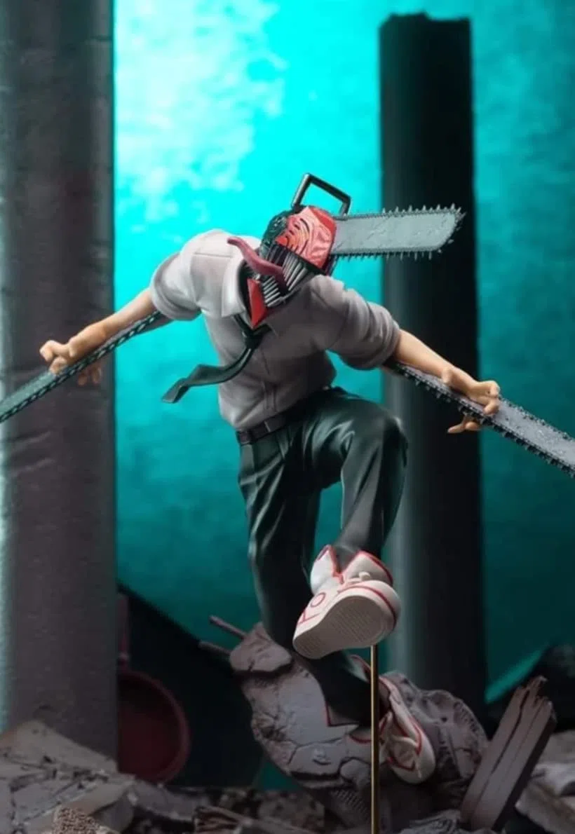 LITTLE BUDDY Sega Chainsaw Man Luminasta Figur