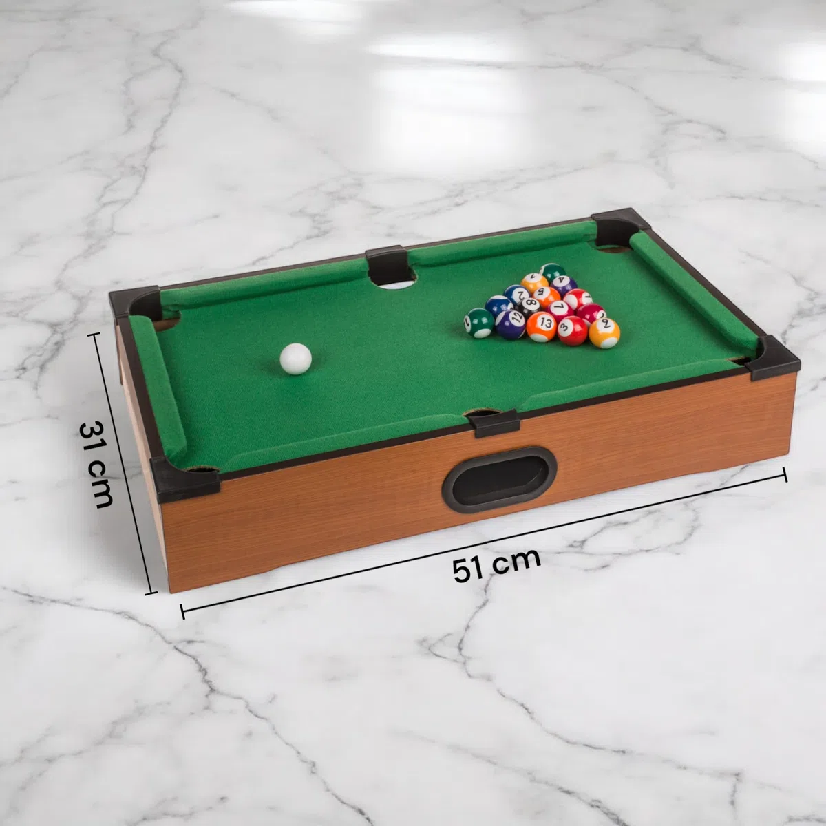 MIJOMA Tischbillard aus Holz – Mini Billardtisch 51x31 cm mit 2 Queues, 16 Kugeln, Triangel & Kreide – Kompaktes Tisch-Billardspiel für Kinder & Erwachsene