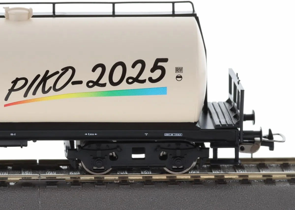 Piko 95755 H0 Jahreswagen 2025