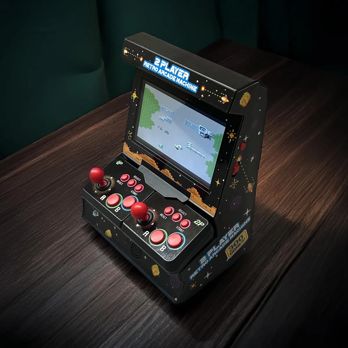Mini Arcade Machine mit 300 Retro-Spielen – Wireless 2 Spieler Arcade Automat Mini – Handheld Retro Spielekonsole mit TV-Anschluss & 4,3” Farbdisplay – tragbare Mini Spielautomat Konsole