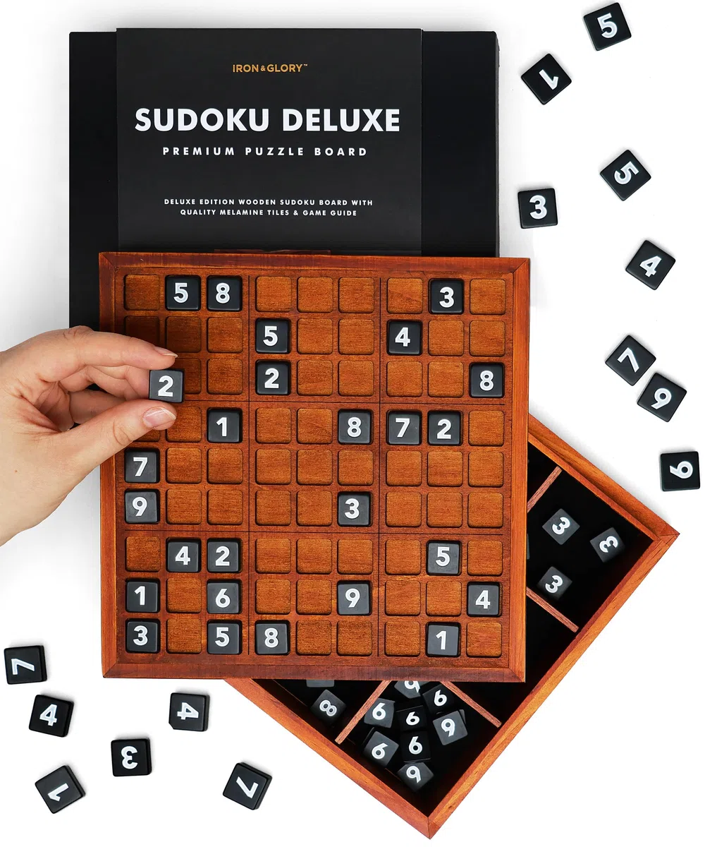 Iron & Glory Deluxe Holz-Sudoku-Puzzle-Spiel | Gehirnspieler 81 nummerierte Melamin-Fliesen & umfassende Anleitung | Reise-Brettspiel für Freunde & Familie | Ideales Retro-Neuheitsgeschenk & Wohndekor