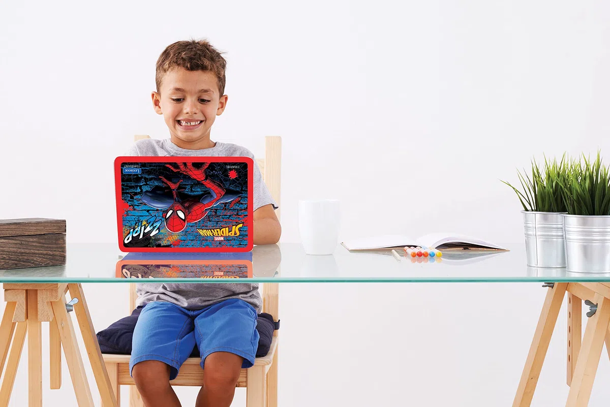 Lexibook JC598SPi13 Lern- und zweisprachiger Laptop Arabisch/Englisch Spielzeug für Kind Kid 124 Aktivitäten, Lernen Spiele und Musik mit Spider-Man-Rot/Blau